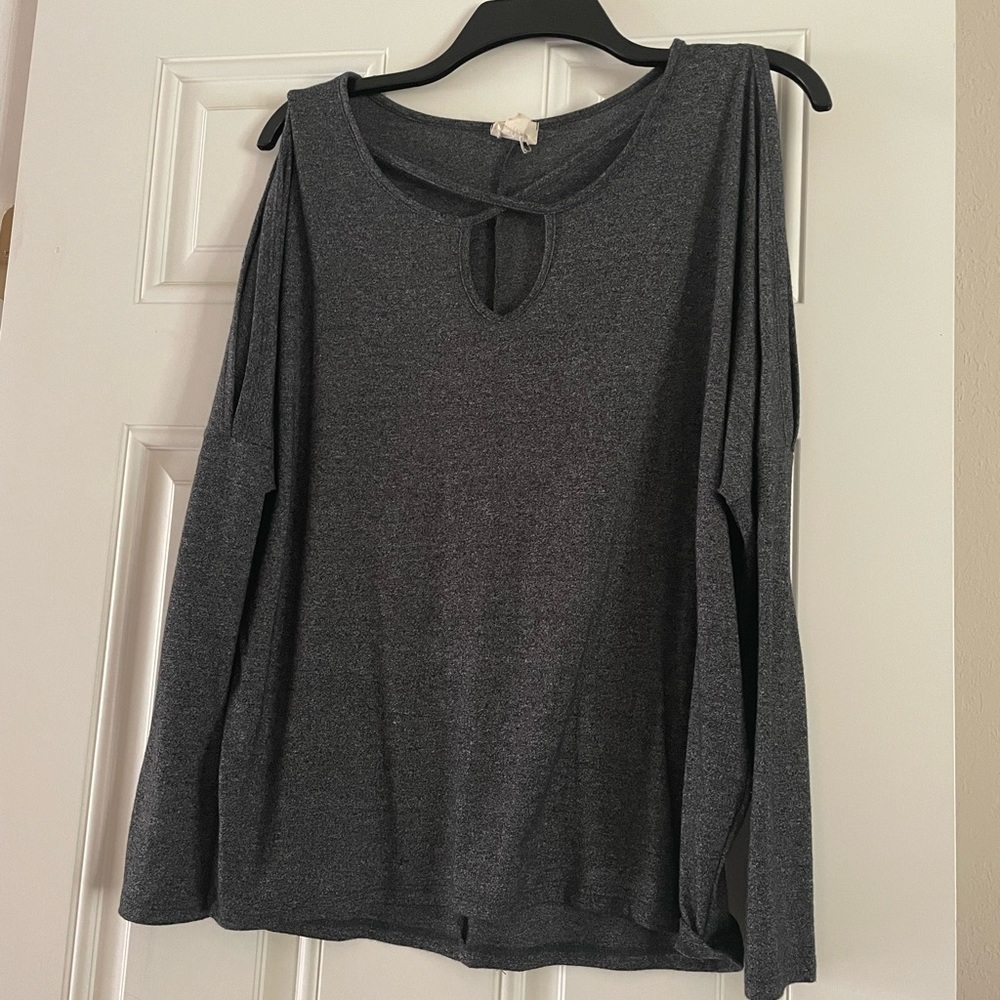 Blouse criss cross neck design